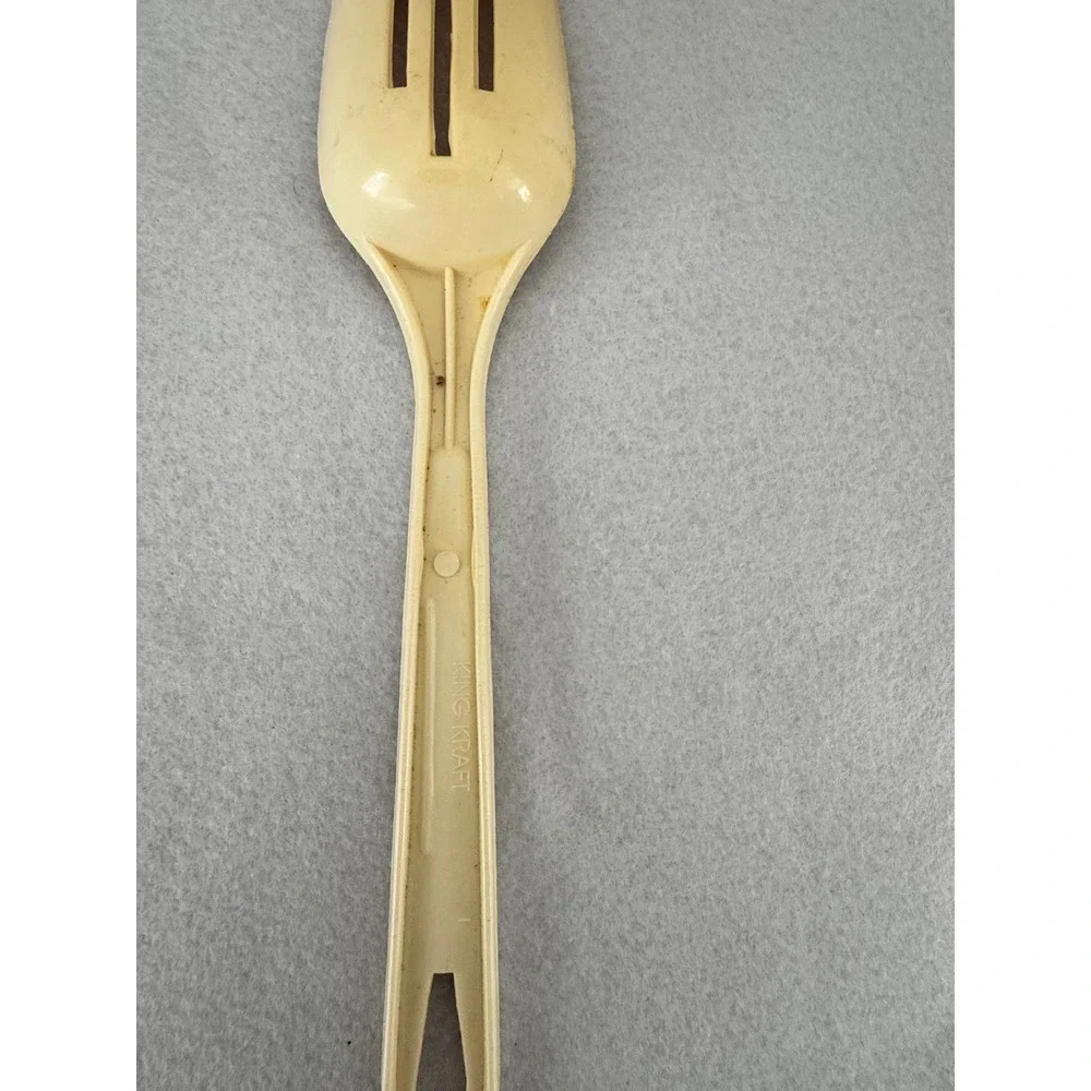 Vintage King Kraft Cream Melamine Slotted Mixing Spoon Retro Kitchen Utensil